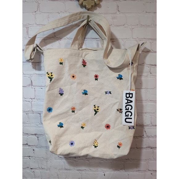Baggu Embroidered Ditsy Floral Tan Canvas Shoulder Tote Bag New With Tags - Picture 1 of 12